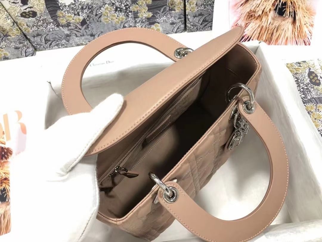D*or medium lady D*or bag in blush cannage lambskin
