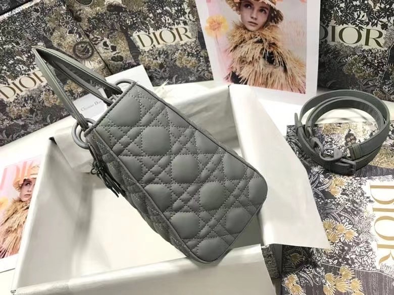 D*or medium lady D*or bag in grey ultramatte calfskin