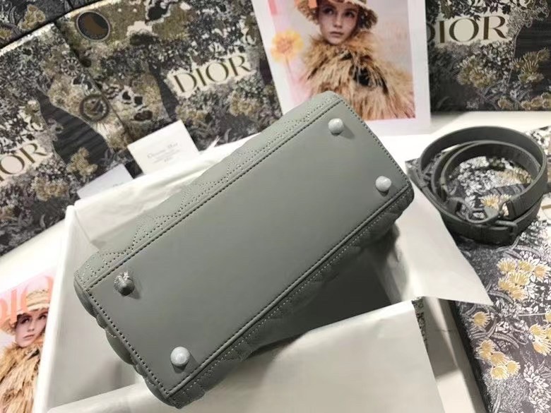 D*or medium lady D*or bag in grey ultramatte calfskin