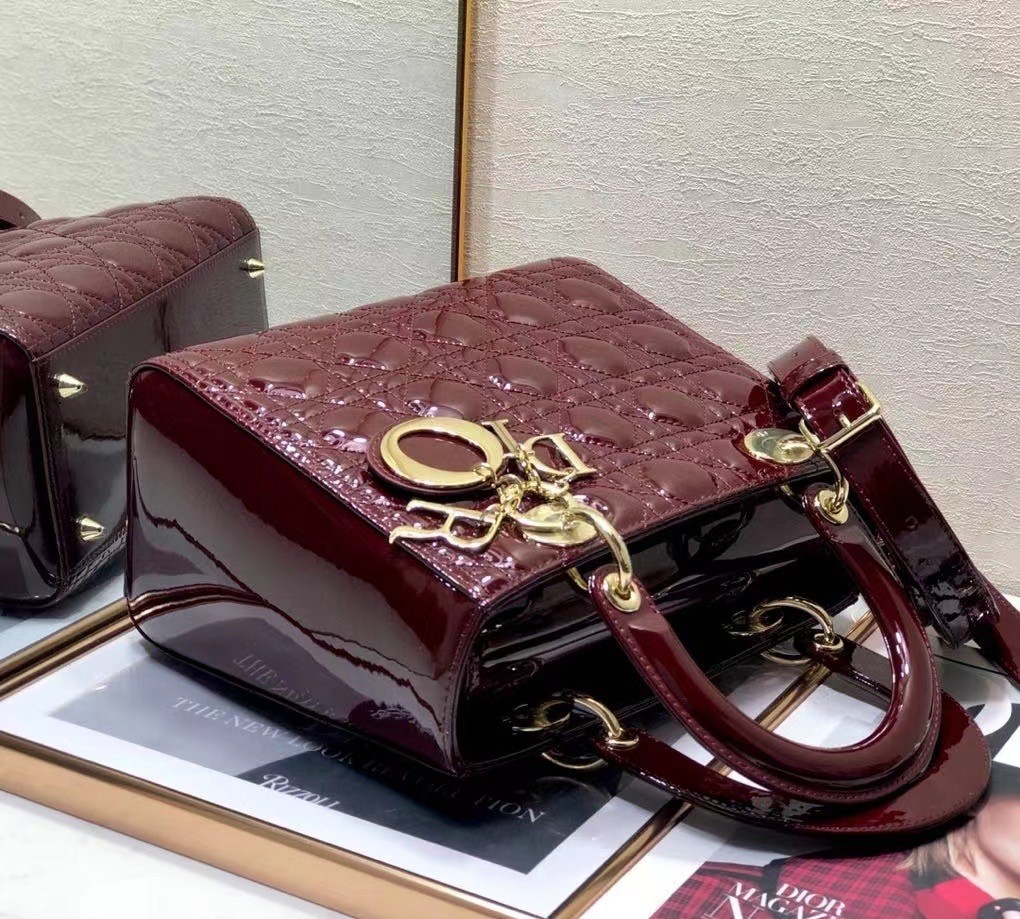 D*or medium lady D*or bag in red patent cannage calfskin