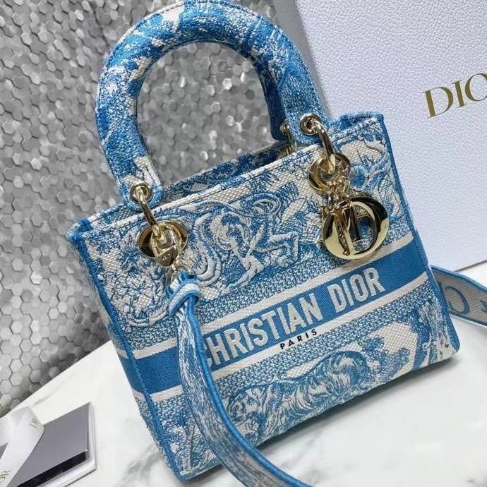D*or medium lady d-lite bag in blue toile de jouy canvas