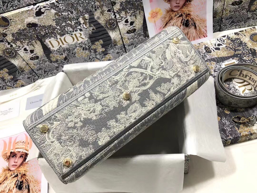 D*or large lady d-lite bag in gray toile de jouy reverse embroidery