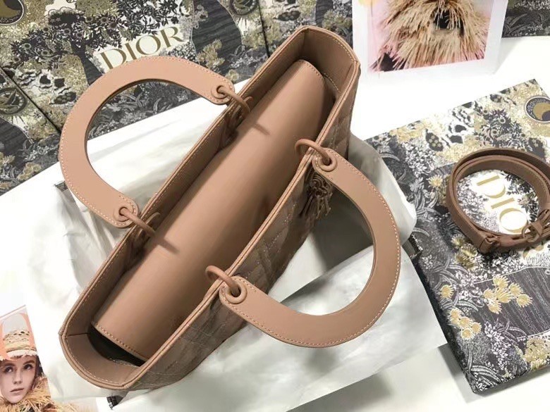 D*or large lady D*or bag in blush ultramatte calfskin