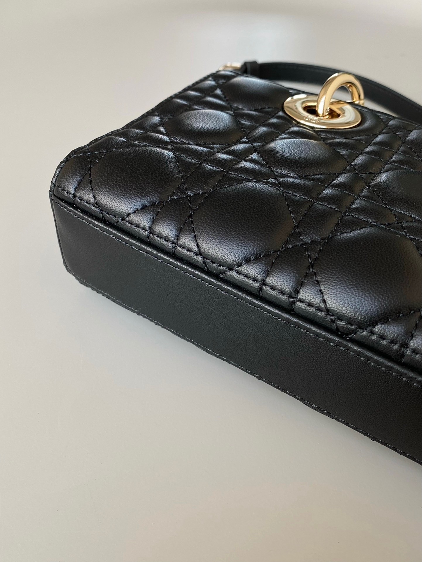 D*or lady d-joy small bag in black cannage lambskin