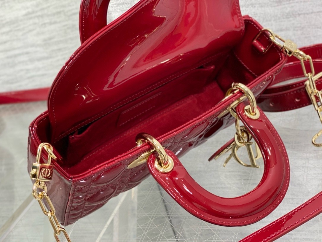 D*or lady d-joy small bag in red patent calfskin