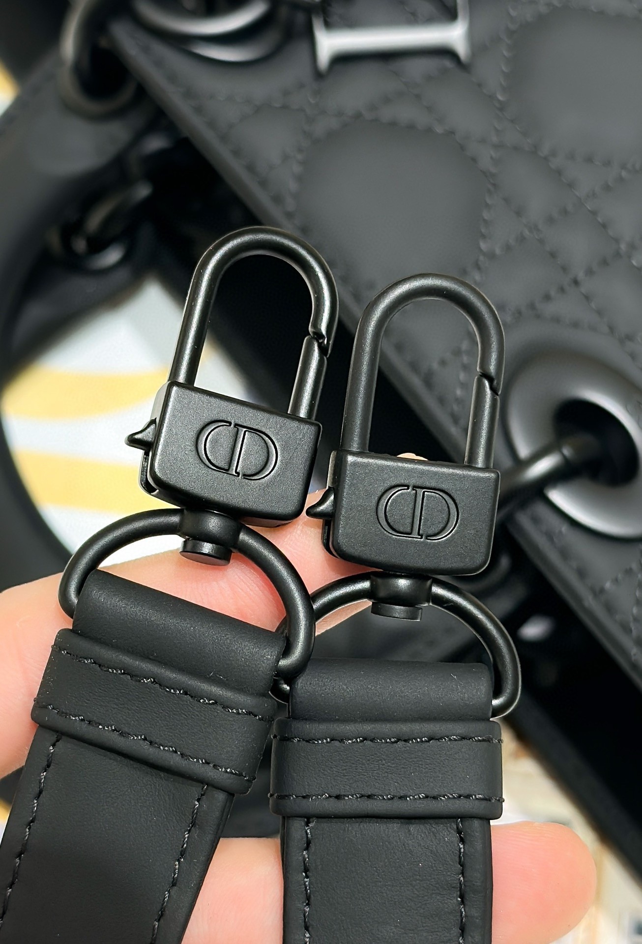 D*or lady d-joy medium bag in black ultramatte calfskin