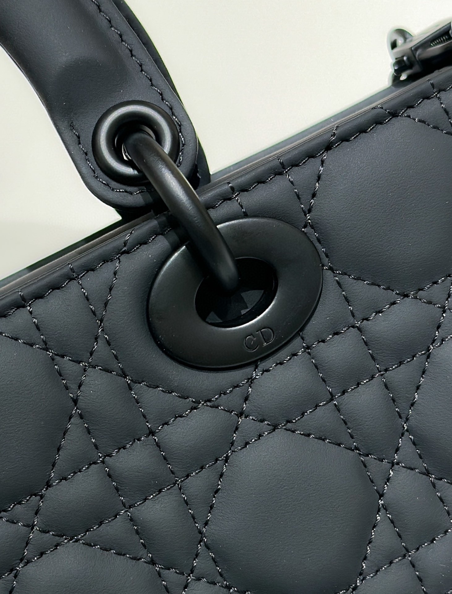 D*or lady d-joy medium bag in black ultramatte calfskin