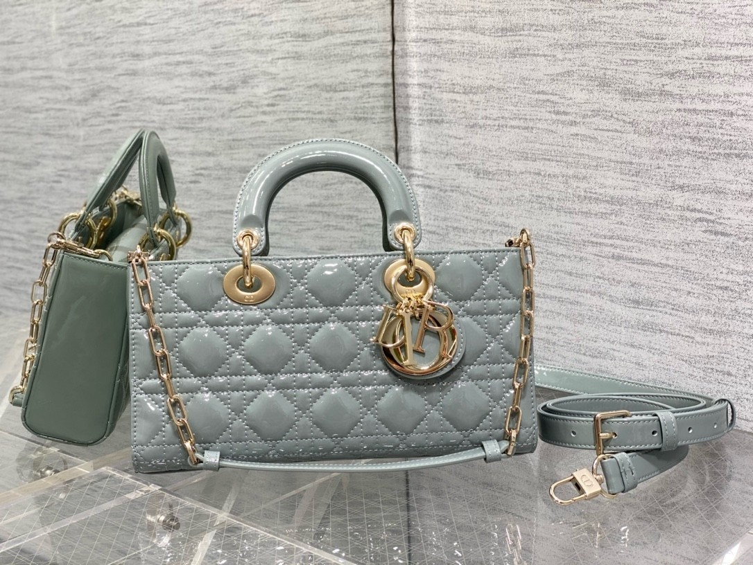 D*or lady d-joy medium bag in grey patent cannage calfskin
