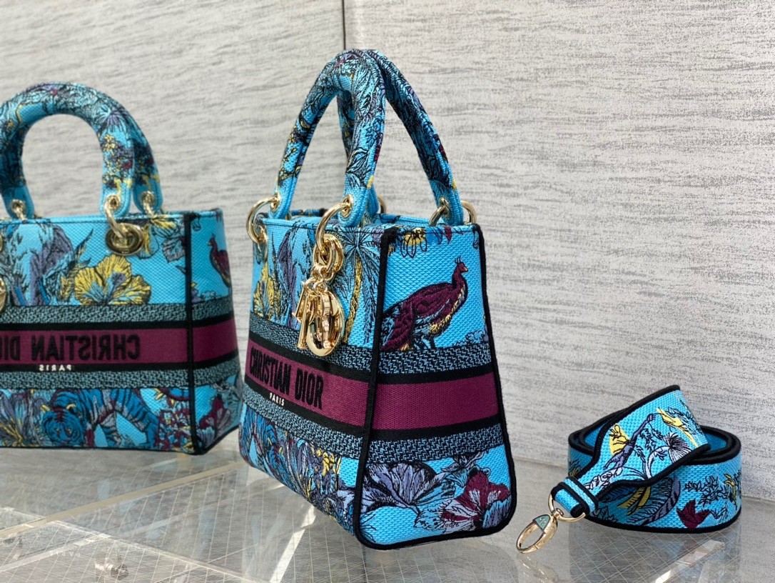 D*or lady d-lite medium bag in multicolor toile de jouy voyage embroidery