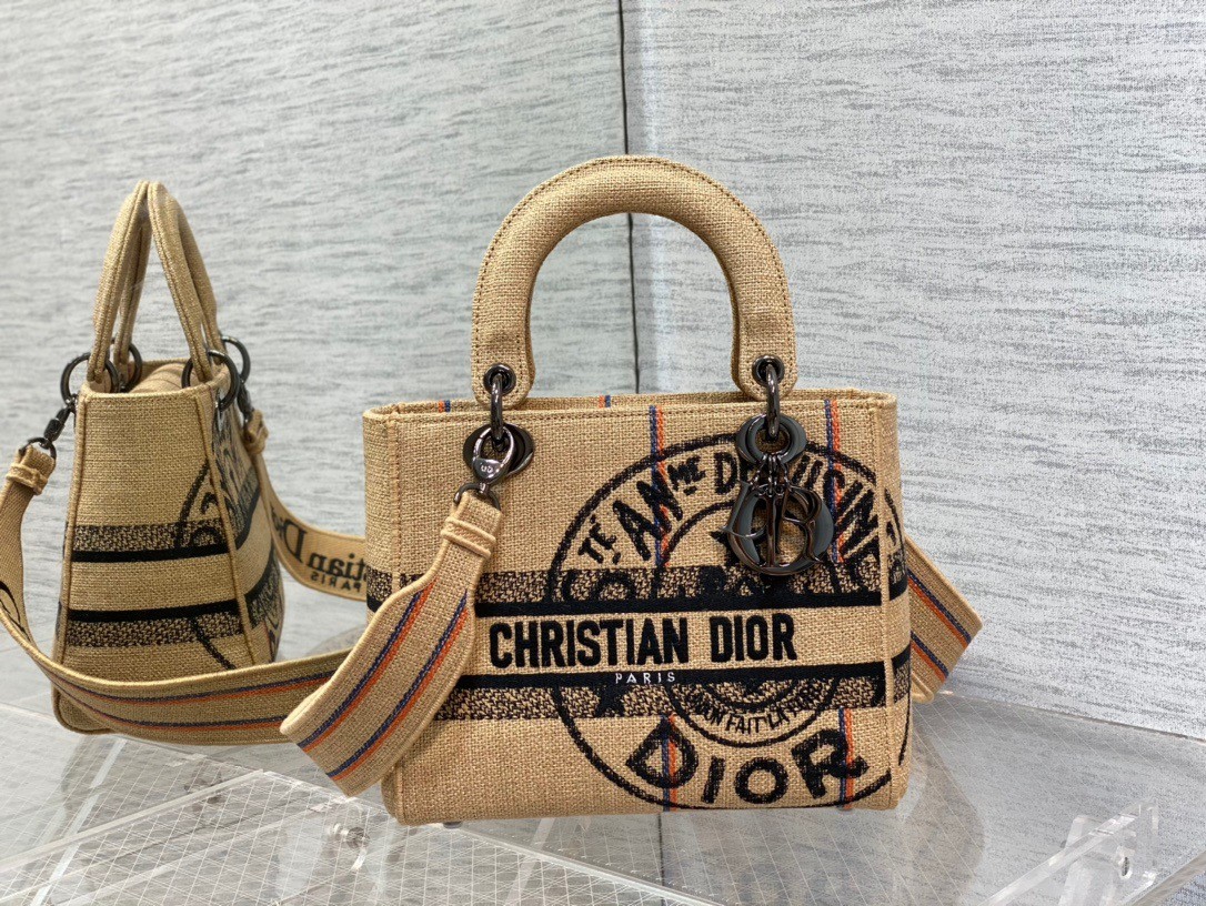 D*or medium lady d-lite bag in beige jute canvas with D*or union motif