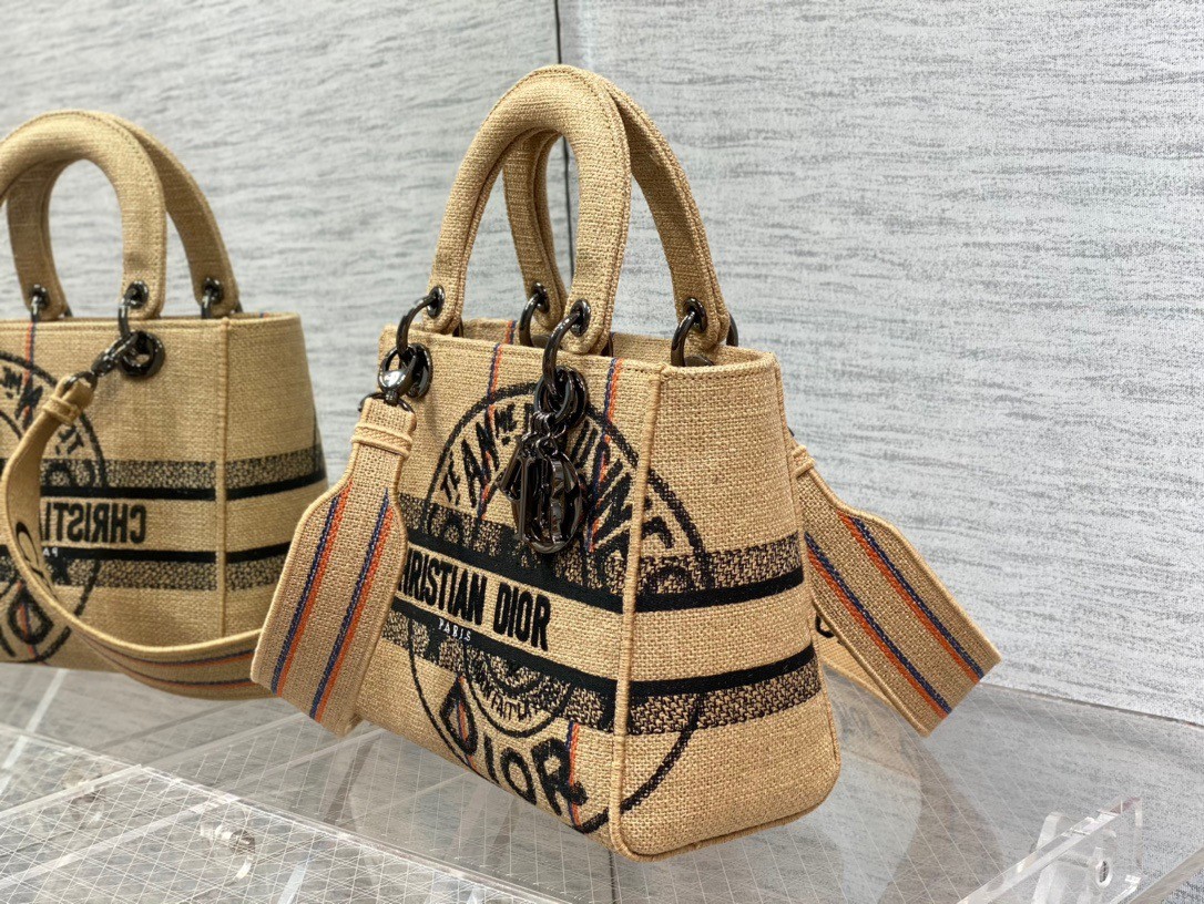 D*or medium lady d-lite bag in beige jute canvas with D*or union motif