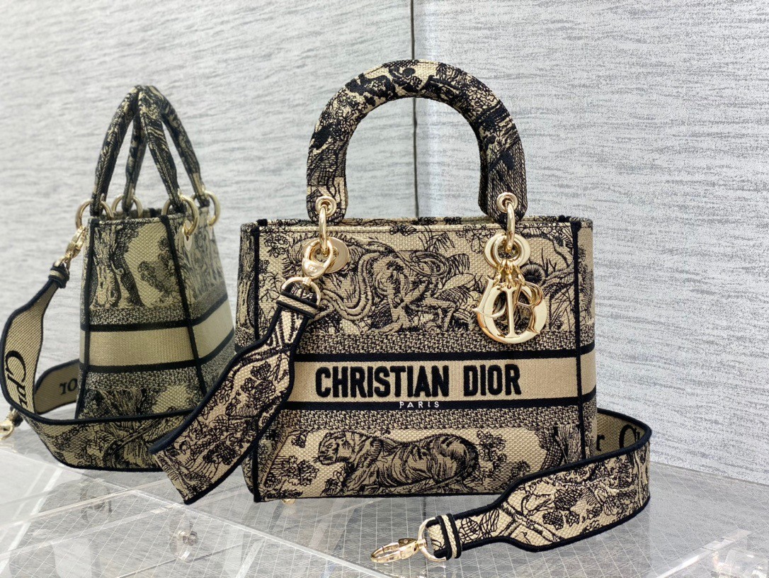 D*or medium lady d-lite bag in brown toile de jouy embroidery