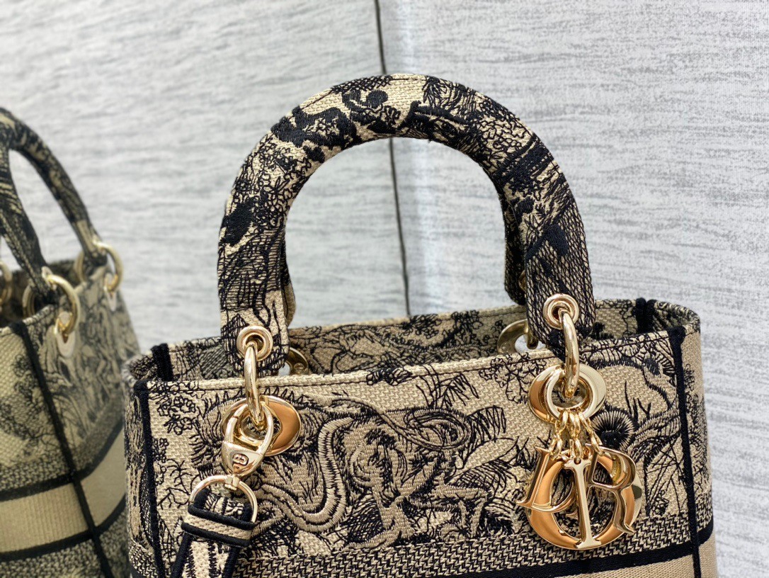 D*or medium lady d-lite bag in brown toile de jouy embroidery
