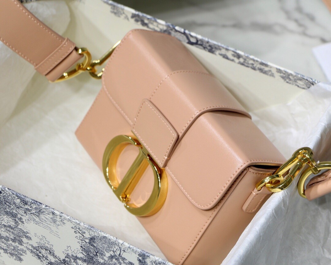 D*or 30 montaigne box bag in powder box calfskin