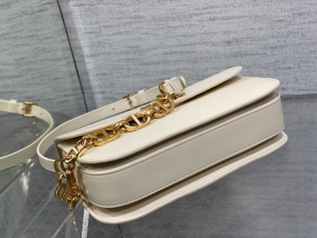 D*or 30 montaigne avenue bag in white box calfskin