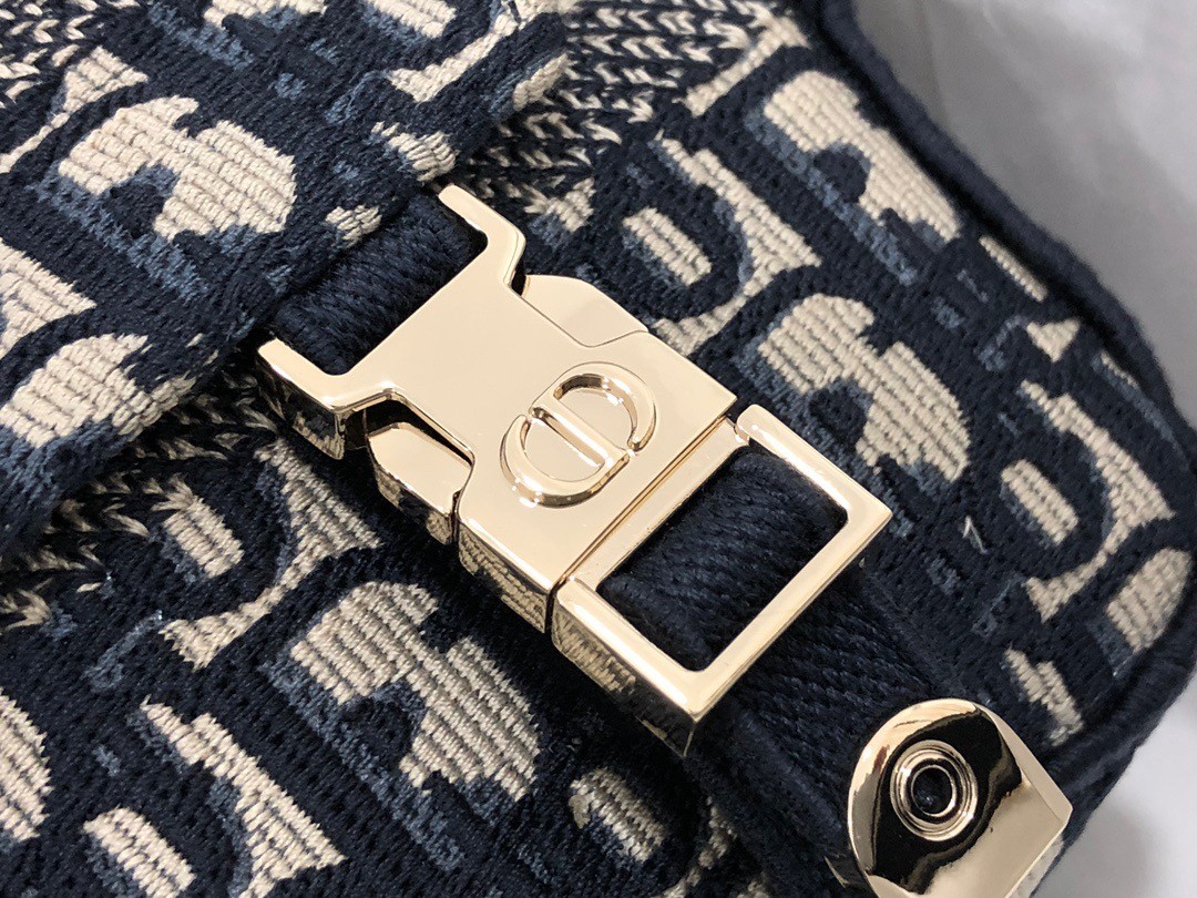 D*or D*orcamp small messenger bag in blue oblique embroidery