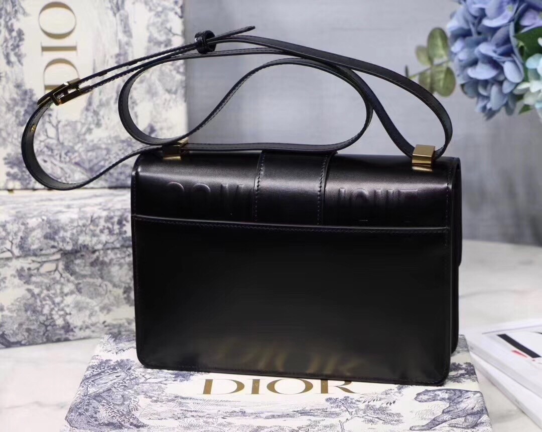 D*or 30 montaigne shoulder bag in black calfskin