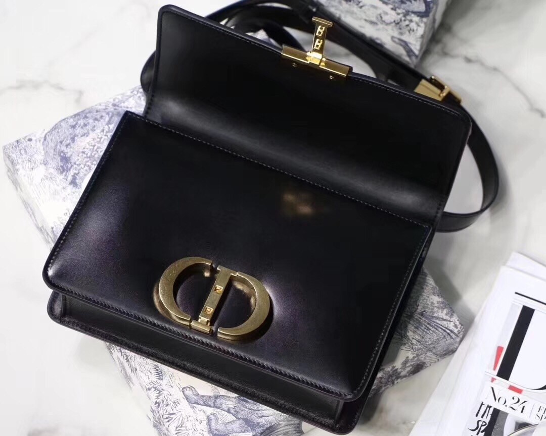 D*or 30 montaigne shoulder bag in black calfskin