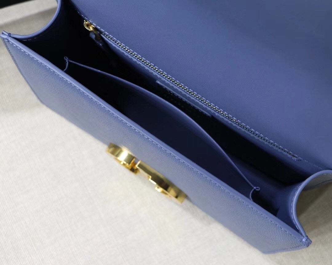 D*or 30 montaigne bag in denim blue grained calfskin