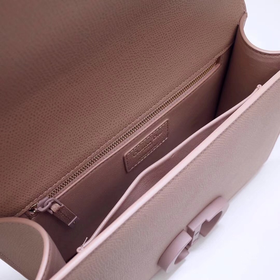 D*or 30 montaigne bag in blush matte grained calfskin