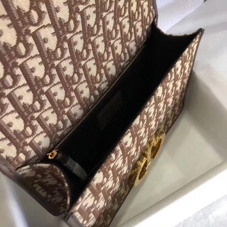 D*or 30 montaigne bag in brown oblique jacquard canvas