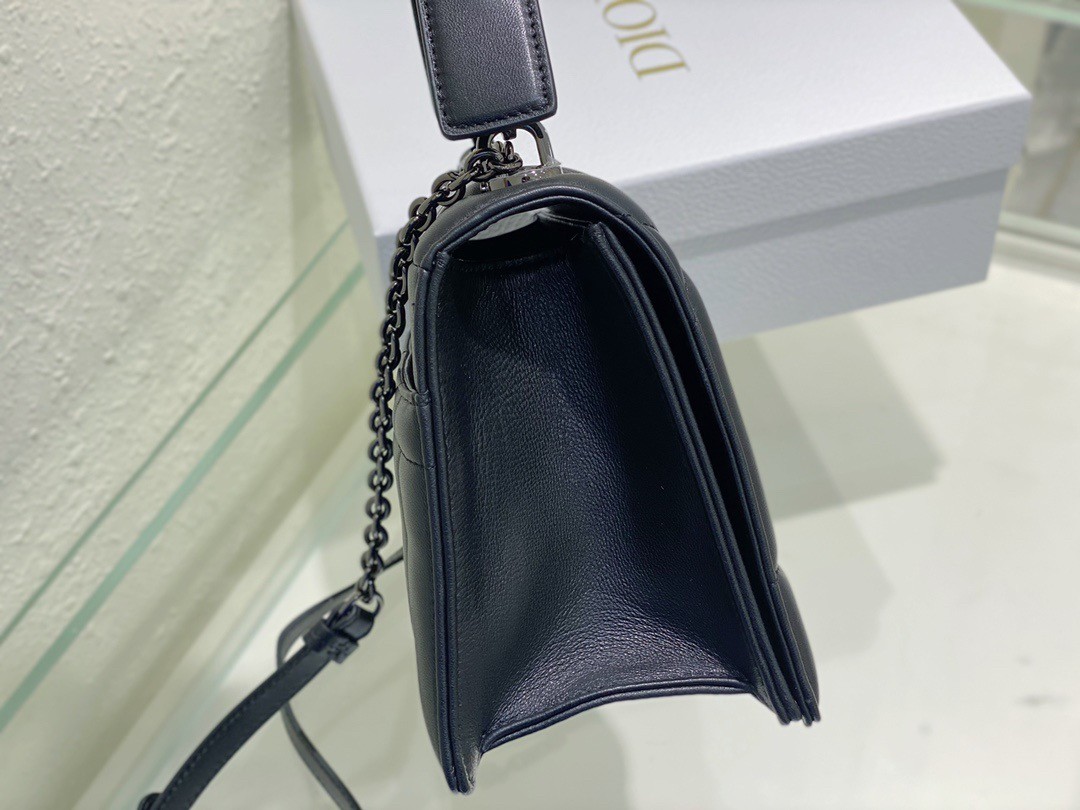 D*or 30 montaigne chain bag with handle in black lambskin