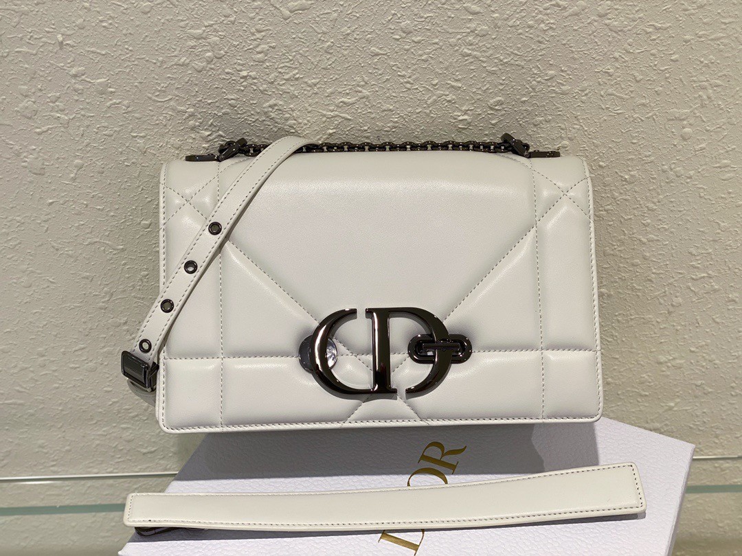 D*or 30 montaigne chain bag with handle in white lambskin