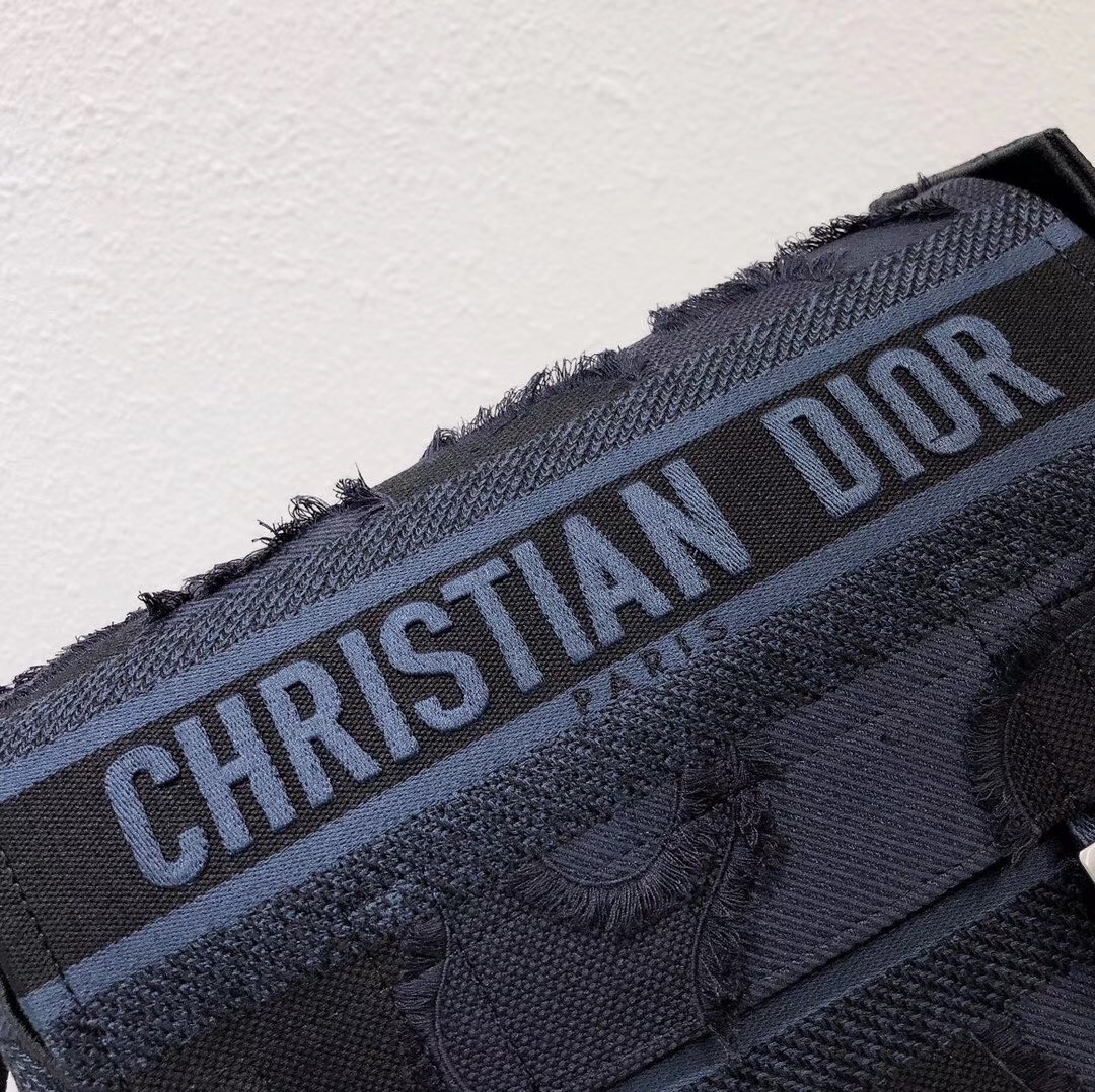 D*or D*orcamp messenger bag in blue camouflage canvas