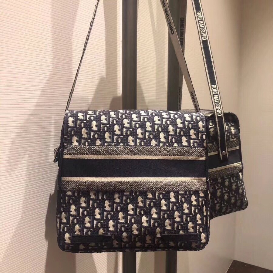 D*or blue oblique D*orcamp messenger bag
