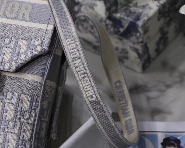 D*or D*orcamp messenger bag in grey oblique canvas