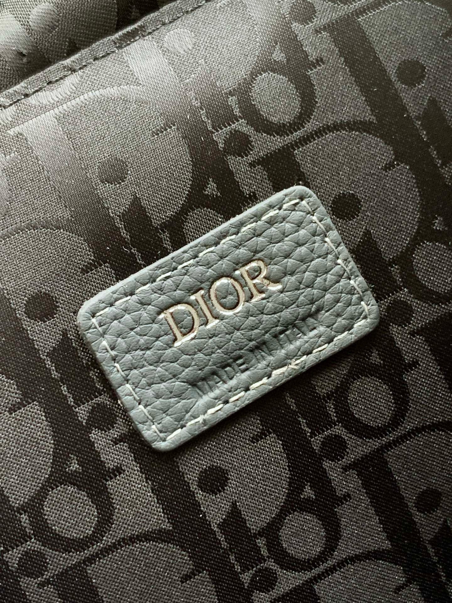 D*or saddle backpack with flap in grey grained calfskin