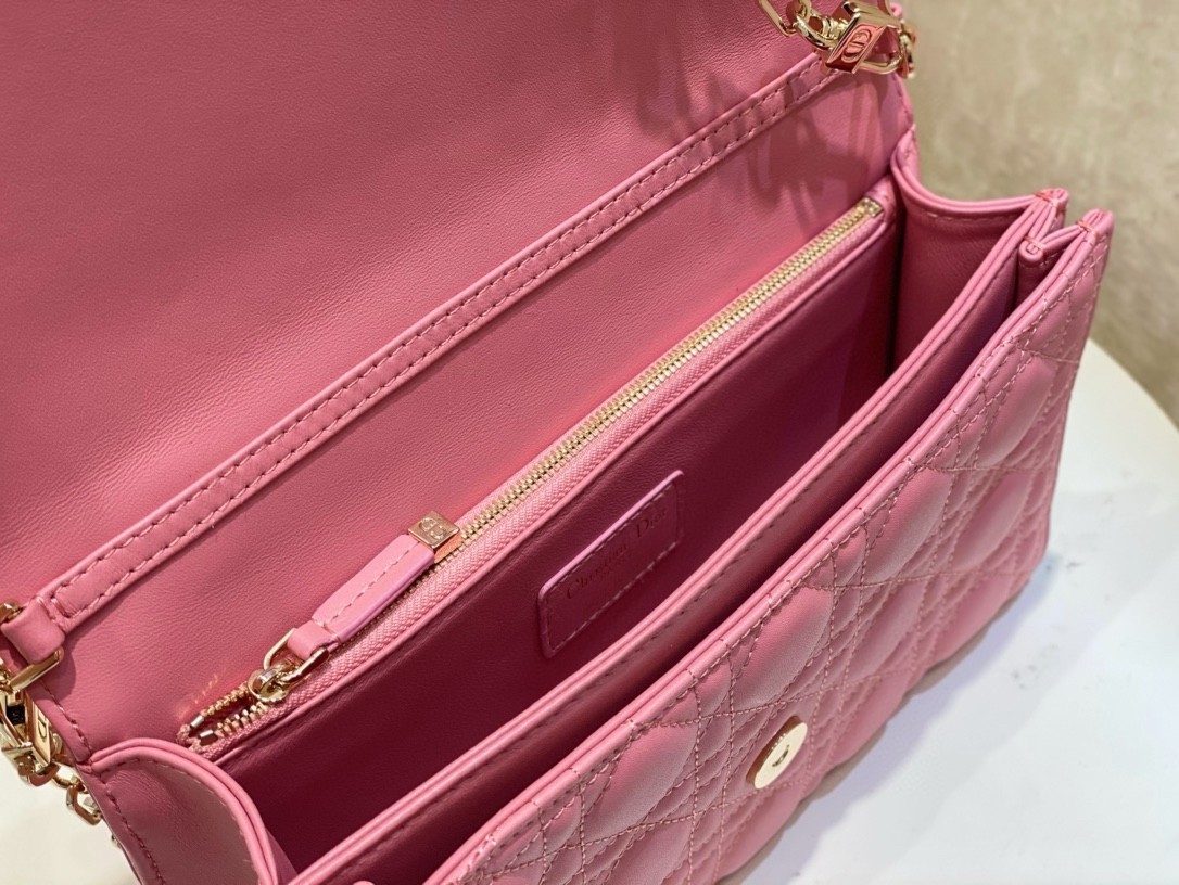 D*or miss D*or top handle bag in melocoton pink cannage lambskin