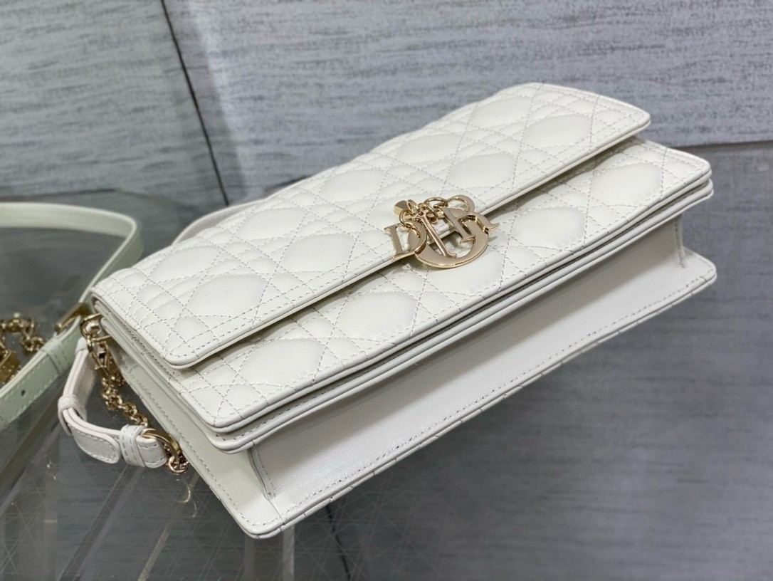 D*or miss D*or top handle bag in white cannage lambskin
