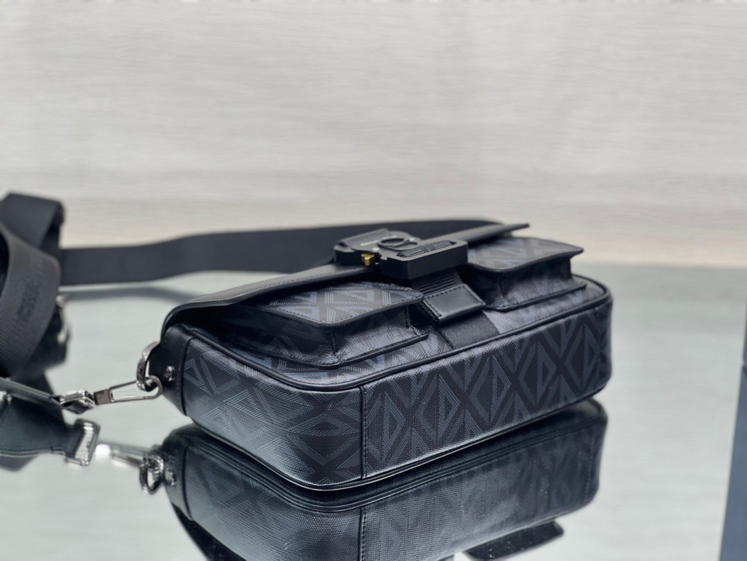 D*or hit the road messenger bag in black cd diamond canvas