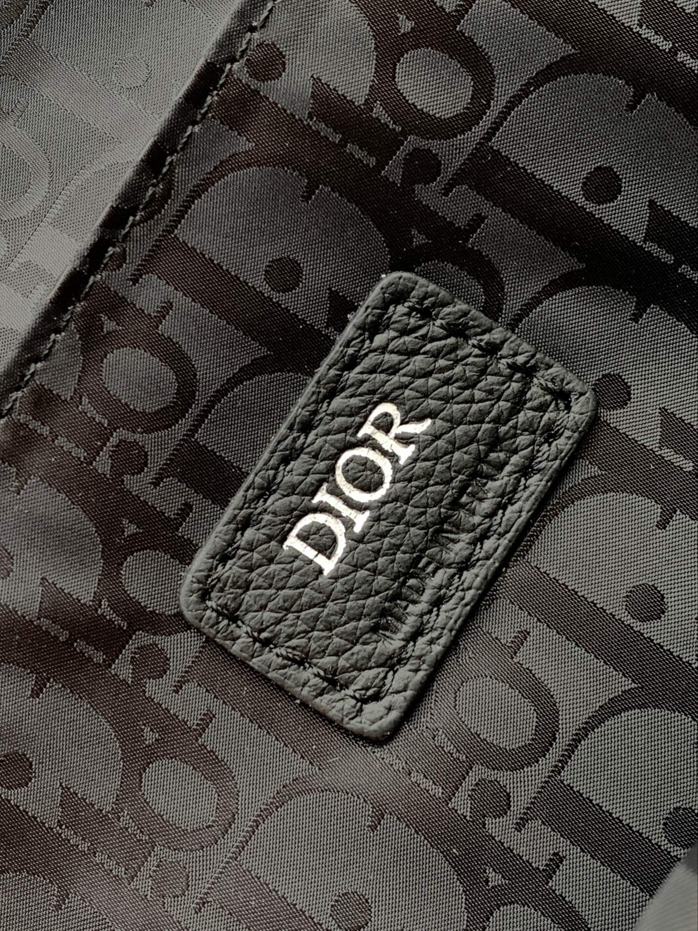 D*or safari tote bag in black grained calfskin