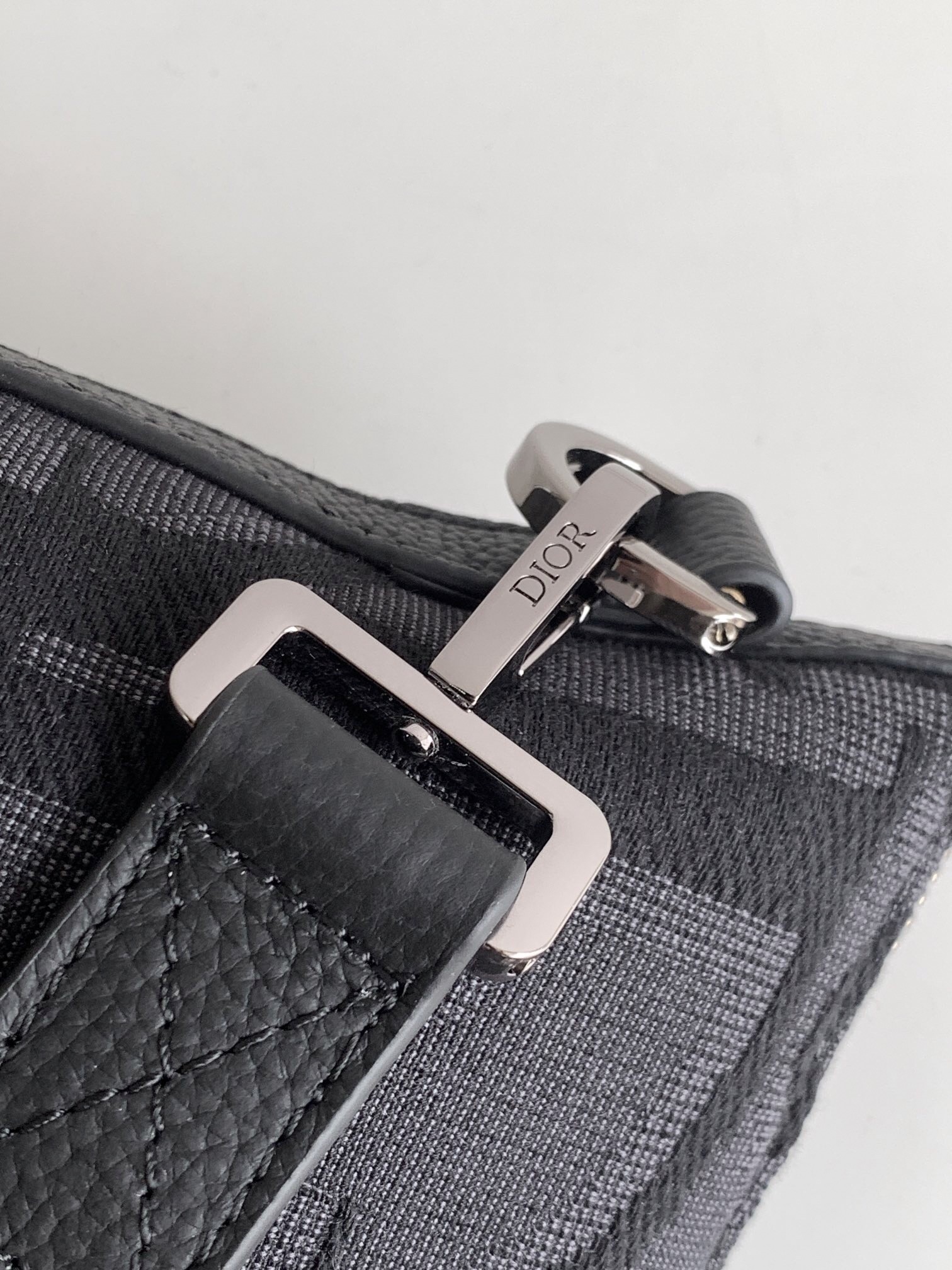 D*or weekender 25 bag in black maxi D*or oblique jacquard
