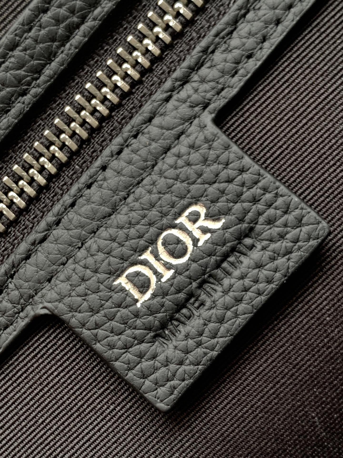 D*or weekender 25 bag in black maxi D*or oblique jacquard