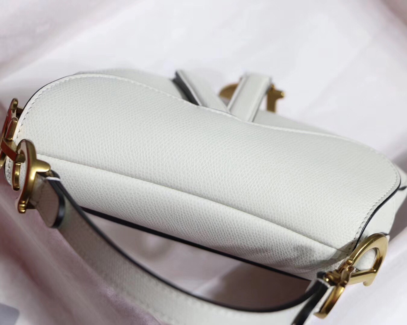 D*or mini saddle bag in white grained calfskin