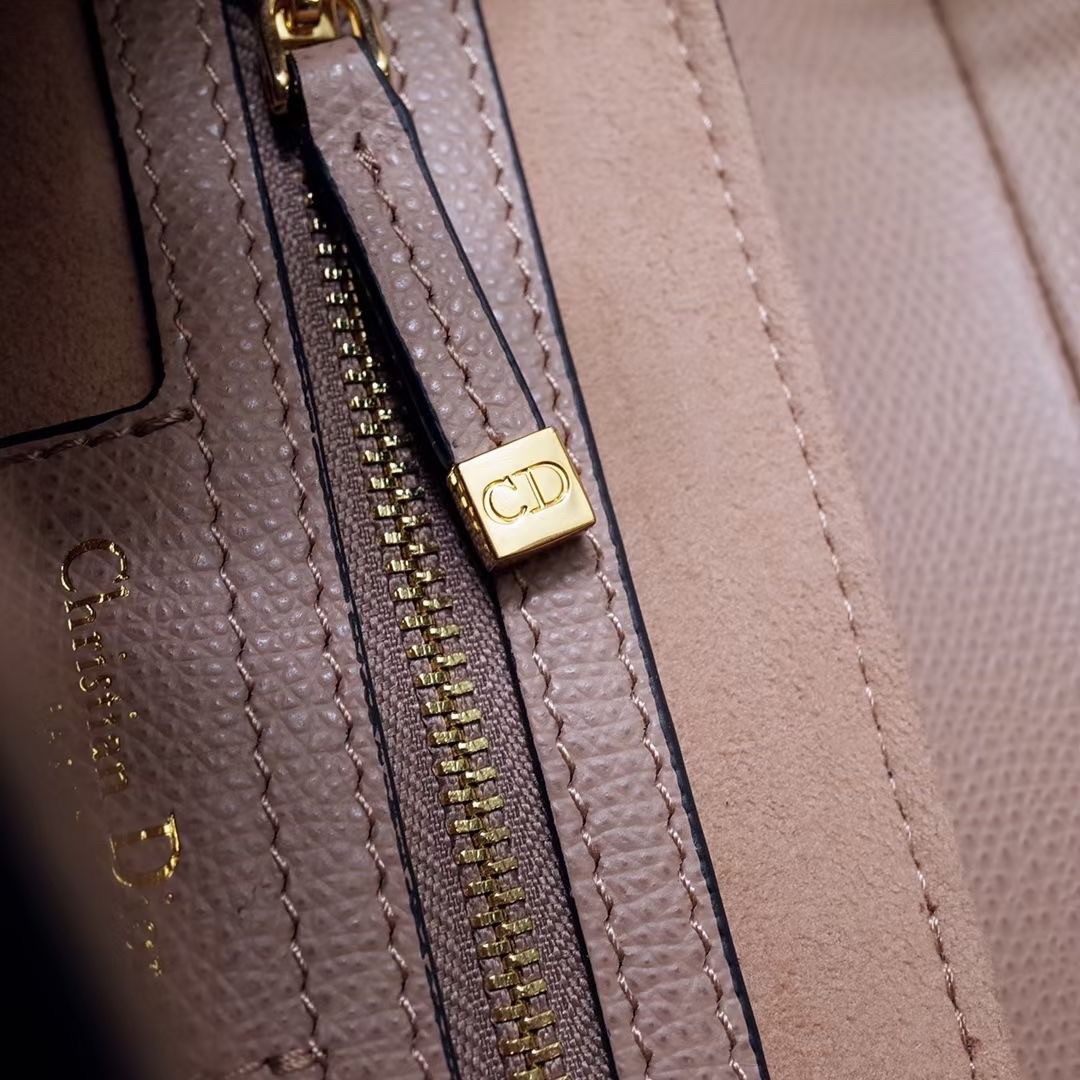 D*or saddle bag in blush grained calfskin