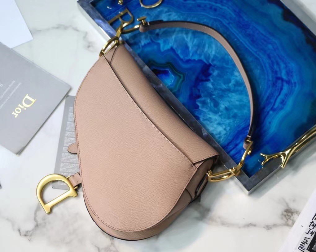 D*or saddle bag in blush grained calfskin