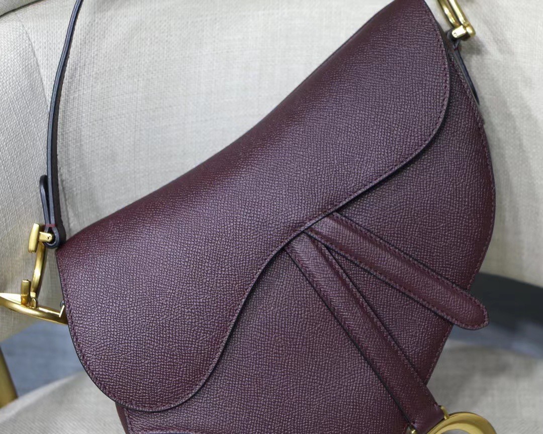 D*or saddle bag in bordeaux grained calfskin