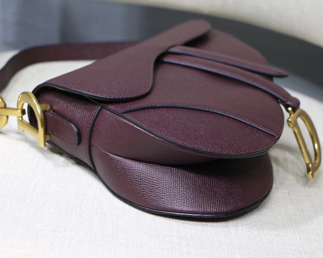 D*or saddle bag in bordeaux grained calfskin