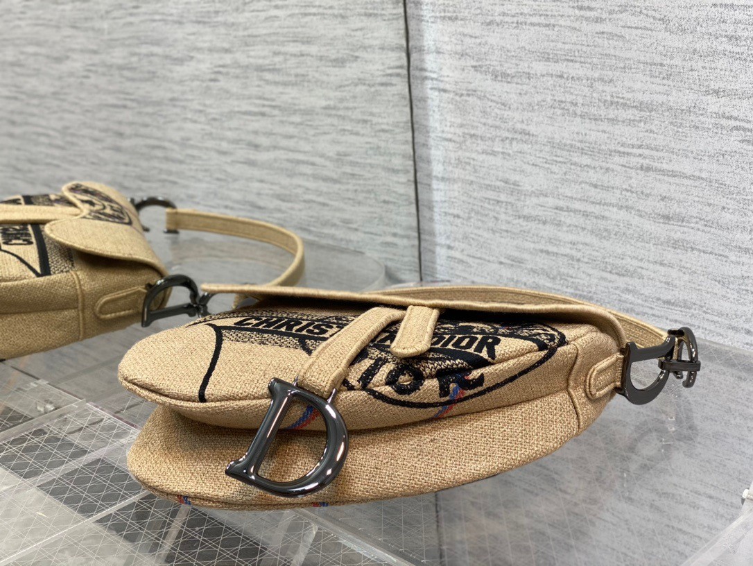D*or saddle bag in beige jute canvas with D*or union motif