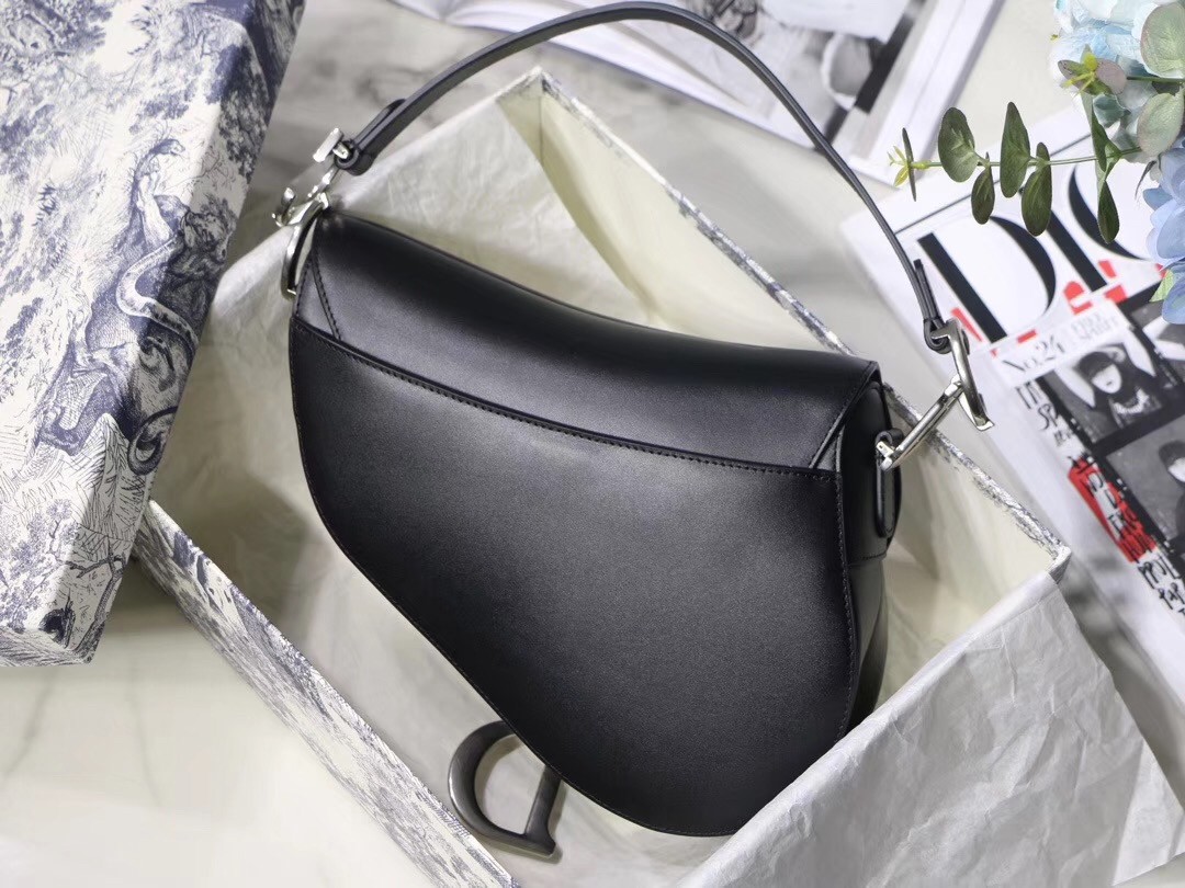 D*or saddle bag in black soft calfskin