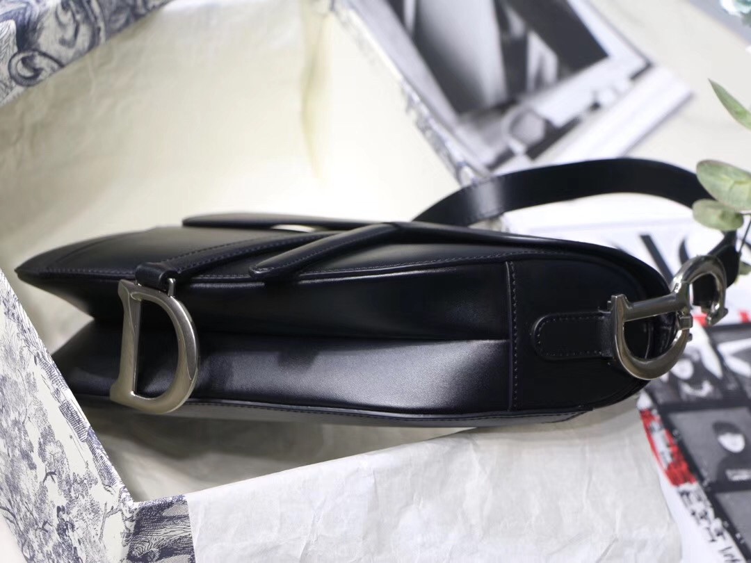 D*or saddle bag in black soft calfskin