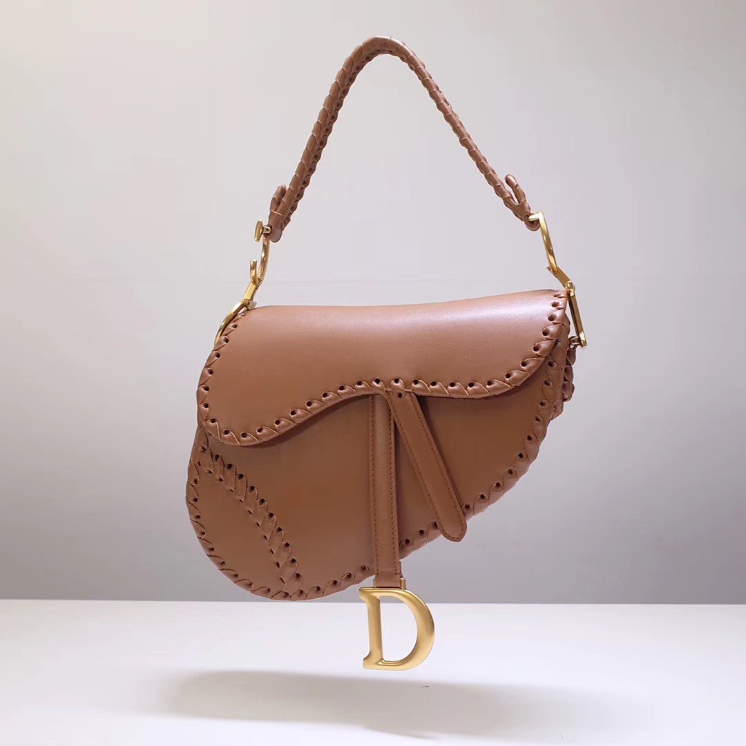 D*or saddle bag in brown calfskin with threaded edges