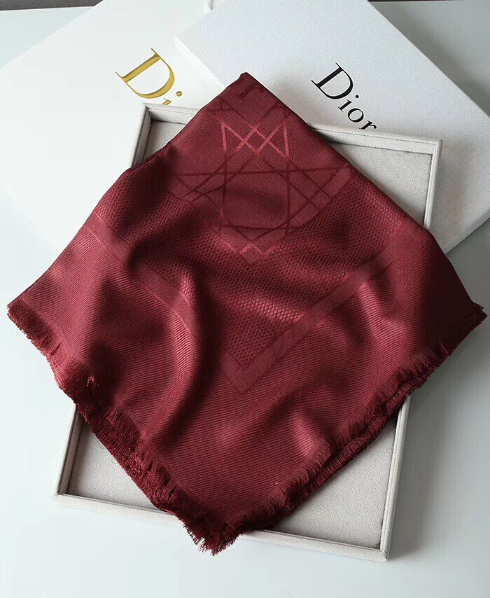 ch**an D*or bordeaux cannage shawl 140 cm