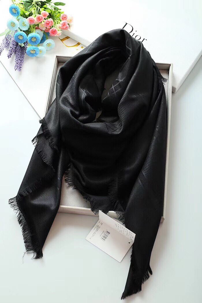 ch**an D*or black cannage shawl 140 cm