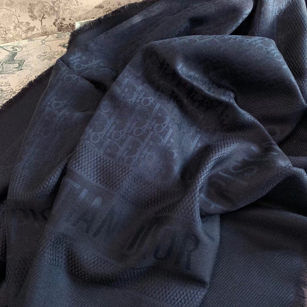 D*or navy blue oblique shawl 140 cm
