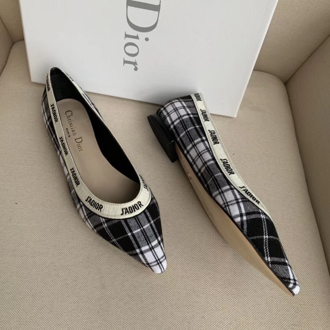 D*or j